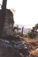 Blick von der Akropolis über  Limenas