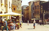 Platz in San Gimignano