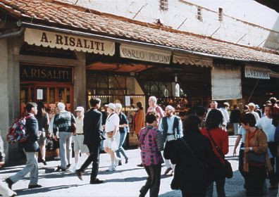 Geschäfte auf der Ponte Vecchio
