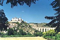 Rocca Alborno und Ponte della Torri