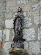Maria an der Kirchenfront