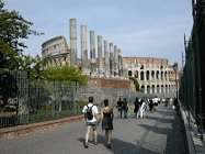 Vom Forum Romanum zum Colosseo