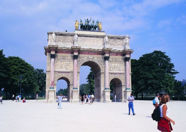 Arc de Triomphe du Carrousel, Louvre