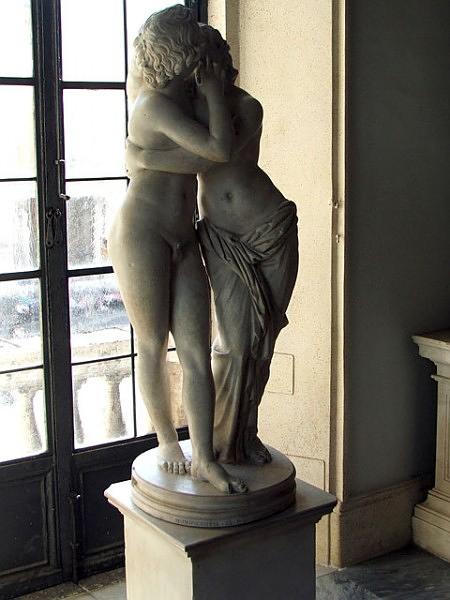 Amor und Psyche (antike Statue)