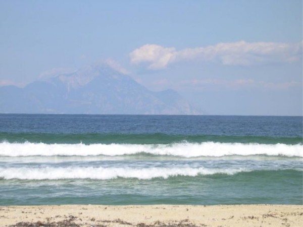Blick am Strand von Sykia