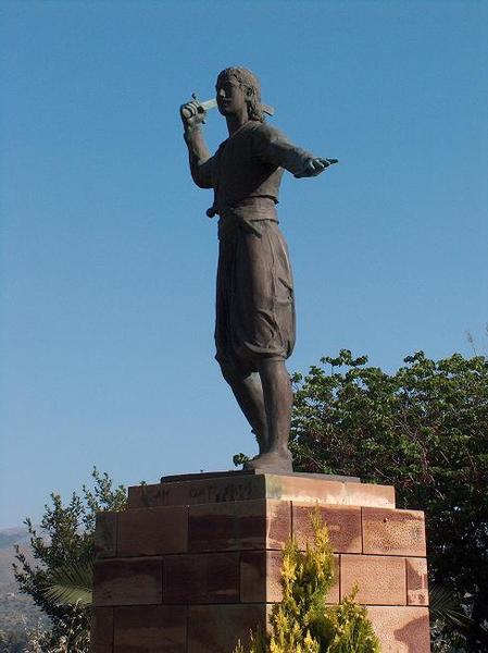 Thymiani, Freiheitskämpfer-Denkmal