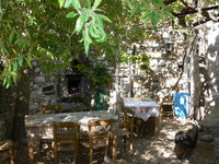 Taverne "Bei Opa" in Danakos