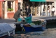 Gemüsehändler auf dem Rio dei Vetrai von Murano