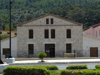 Ansicht vom Weinmuseum in Vathy