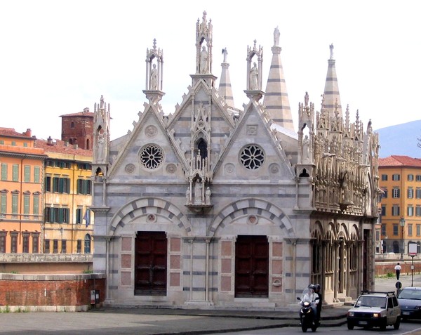 Die kleine Kirche Santa Maria della Spina