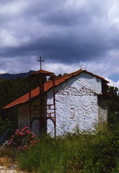 Eine Kapelle am Strassenrand