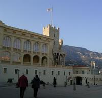 Rechte Seite vom Palast