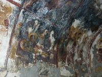 Alte Wandmalereien in Old Pyli