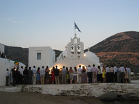 Hochzeit in der Taxiarchen Kirche