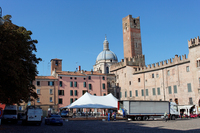 Piazza Sordello und Torre della Gabbia