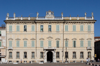 Piazza Sordello: Palazzo Bianchi