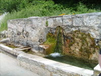Brunnen in Kotisina