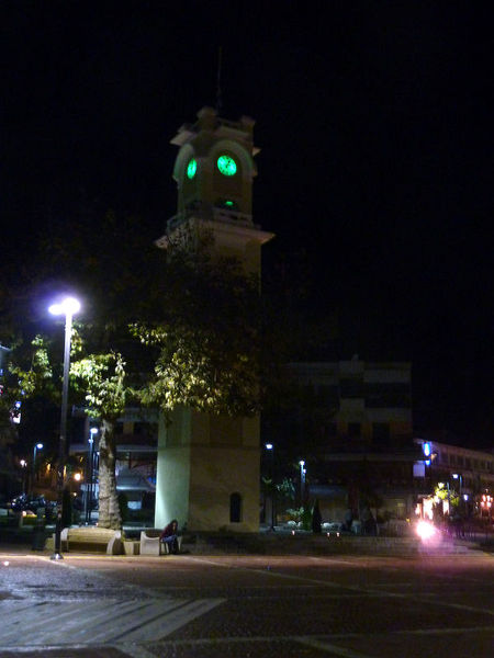 Uhrturm bei Nacht