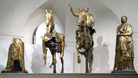 Die Statuen von “Cartoceto di Pergola” sind eine der wenigen