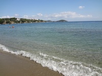 Strand vor dem Angeliki Beach Hotel, Megali Ammos