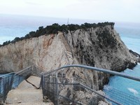 Erdbeben November 2015 - Beschädigte Brücke