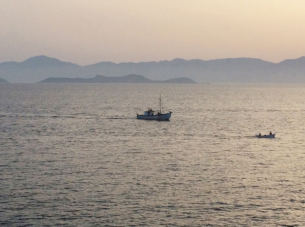 Nisida Agios Nikolaos + Naxos nach Sonnenuntergang
