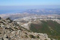 Griechenlands größter Windpark am Berg Ochi. 67 Windräder